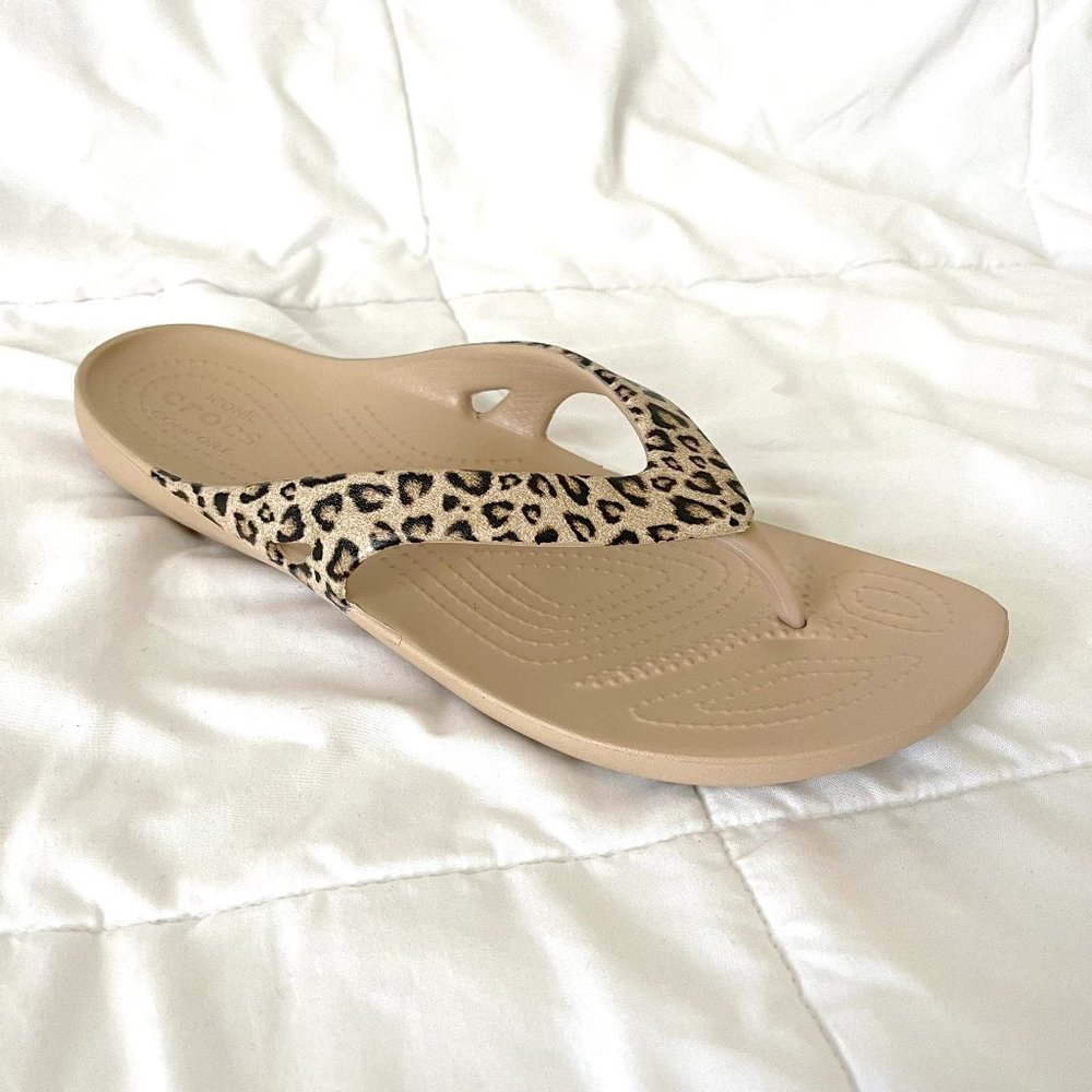 Crocs Women's Leopard Print Flip Flops size 10